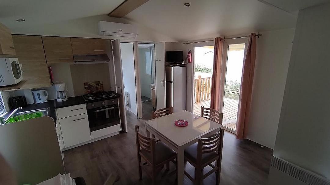Mobil Home Camping **** Canet En Roussillon Zewnętrze zdjęcie